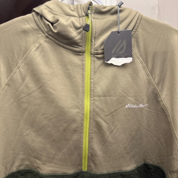 Eddie Bauer Motion Half Zip Hoodie Green Tan Men's Medium NWT - Picture 5 of 6